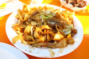 ラムフェスタ 刀削麵ラム焼きそば