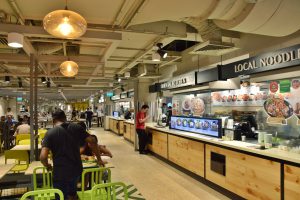 シンガポール タングリンフードコート 内観