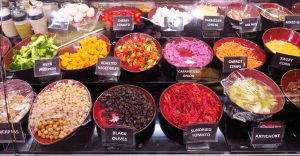 シンガポール　スーパーグルメ　サラダ