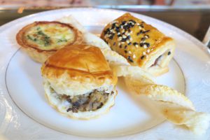 シンガポール・リージェントホテルのアフタヌーンティー SAVOURY SELECTIONS