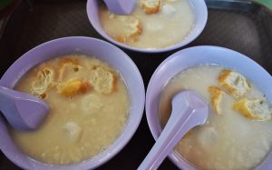 マックスウェルフードセンターのピーナッツスープ